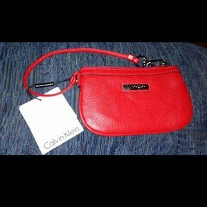 👜CALVIN KLEIN Wristlet/clutch